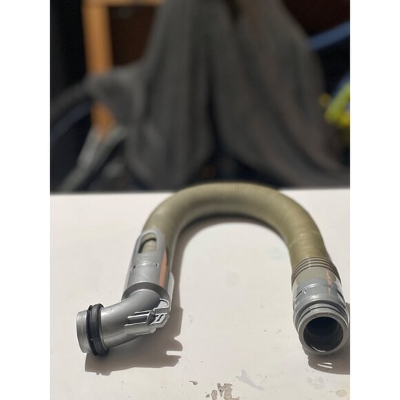 ✨ Vacuum Hose fit Fits Dyson DC15 The Ball U Bend Assembly 909545( preowned) - Picture 3 of 3